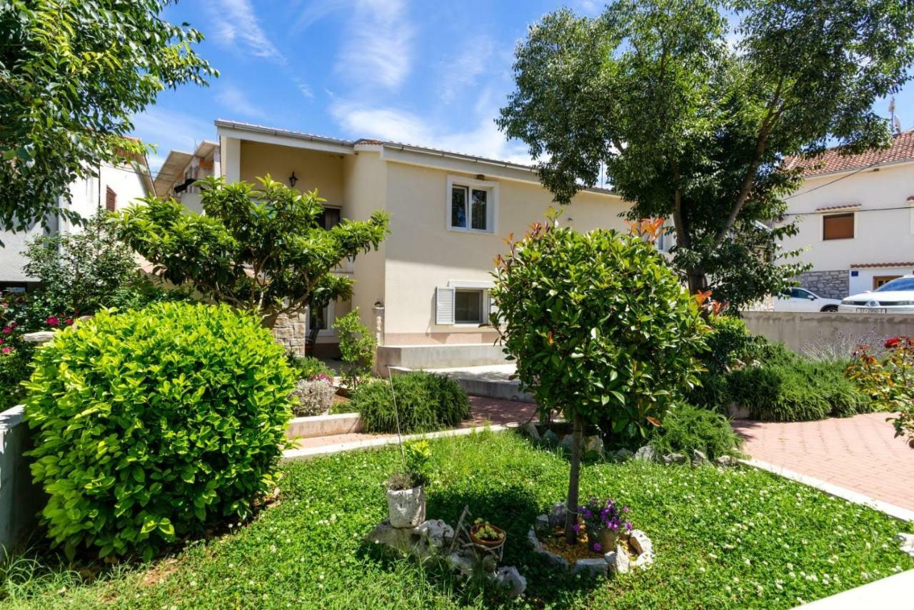 Apartmani Vinko Tribunj-Sovlje Tribunj  Exterior photo